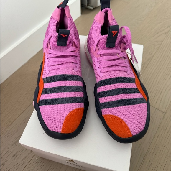 Adidas Trae Young 2 Basketball Sneakers NWT - Picture 6 of 8